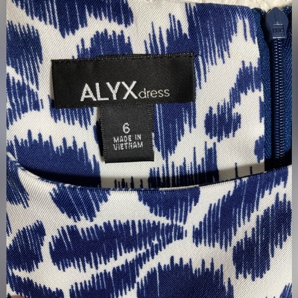 Alyx Short Cap Sleeve Dress Mini Zip Up size 6 - Picture 5 of 8